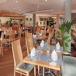 Moevenpick Muenchen-airport Hotel 4*