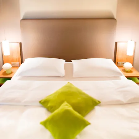 Hotel Mövenpick München-airport Hallbergmoos