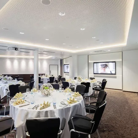 Mövenpick München-airport 4*