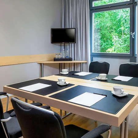 Hotel Mövenpick München-airport 4*