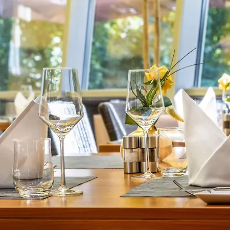 Moevenpick Muenchen-airport 4*