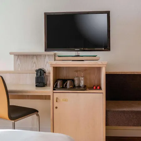 Moevenpick Muenchen-airport 4*