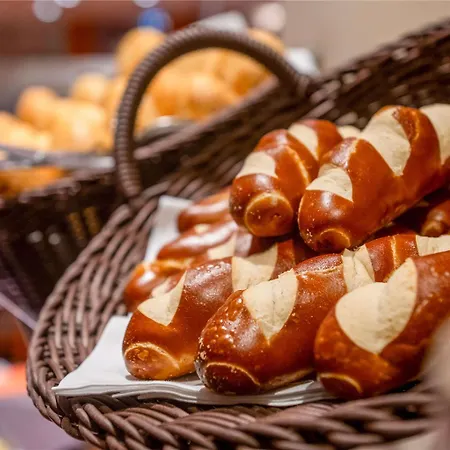 Hotel Mövenpick München-airport 4*