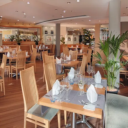Moevenpick Muenchen-airport מלון 4*